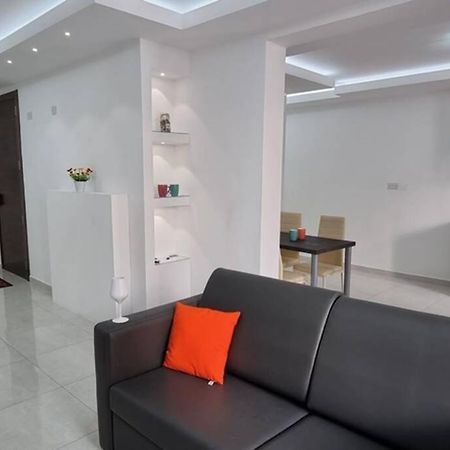 Seaview 2 Double Bedroom Modern Apartment St. Paul's Bay Exteriör bild