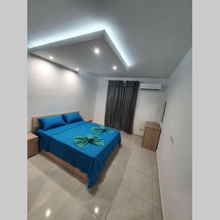 Seaview 2 Double Bedroom Modern Apartment St. Paul's Bay Exteriör bild