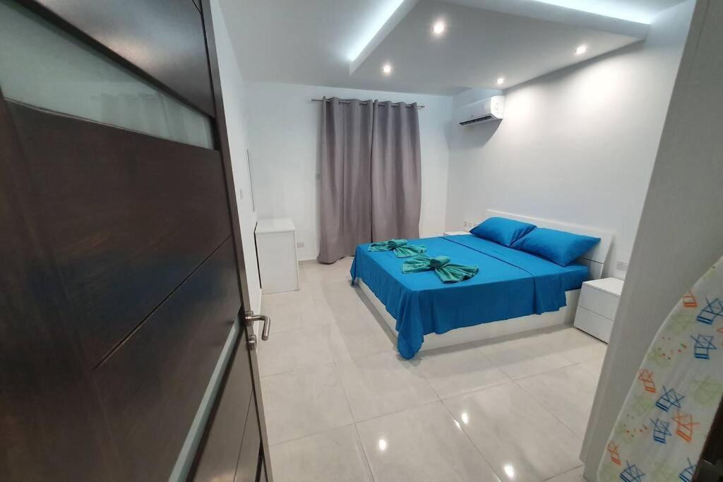 Seaview 2 Double Bedroom Modern Apartment St. Paul's Bay Exteriör bild